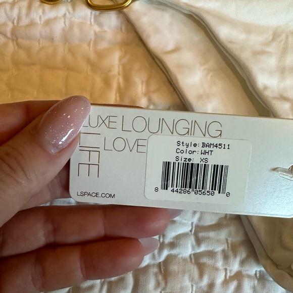 Vitamin A- m top, XS l*space bottom, selling together - Picture 5 of 5